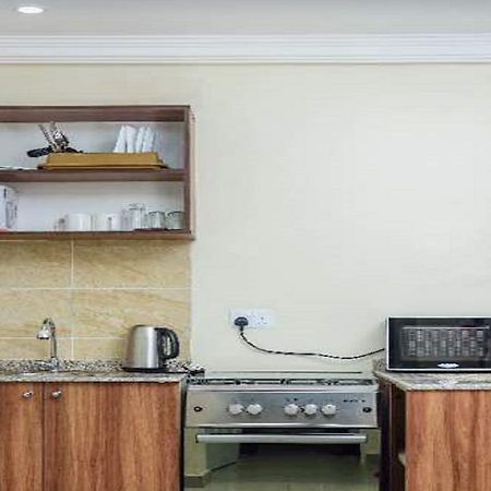 215 West Apartment Абуджа Экстерьер фото